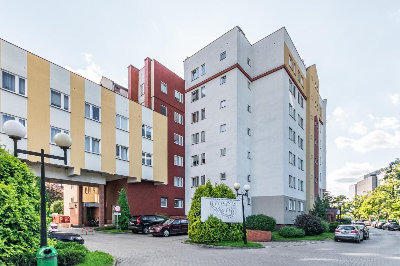 Opaczewska 69 By Homeprime Варшава Екстер'єр фото